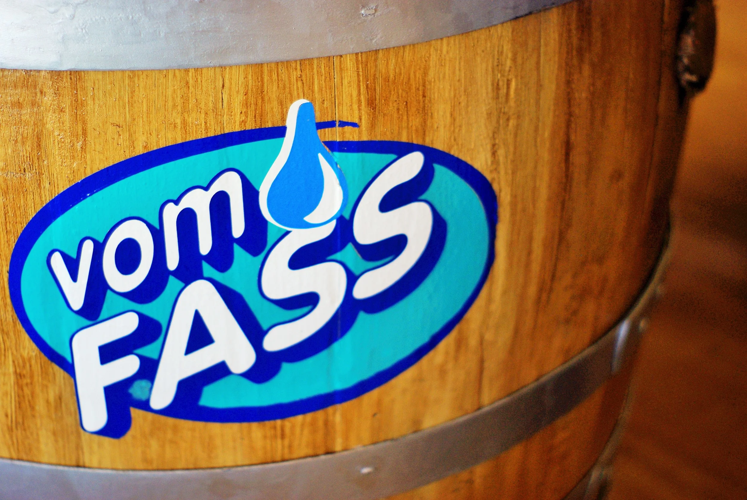 Vom Fass- Waverly Place