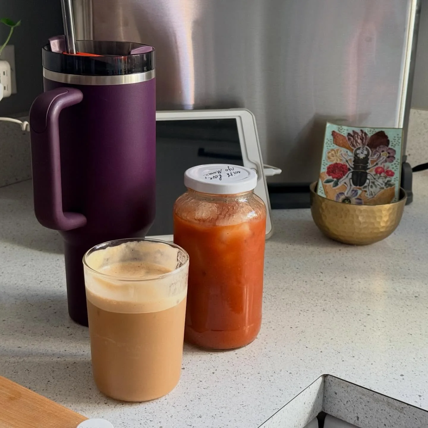 Beverage Goblin: Weekend Edition 
#bubblywater #icedchicorycoffee and a #bloodymary in a (clean) marinara jar.