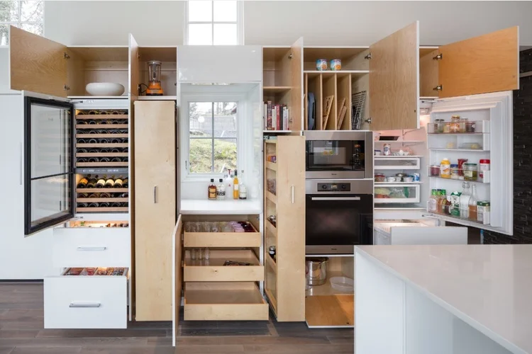 8 Top Modern Kitchen Trends For Today's Homes