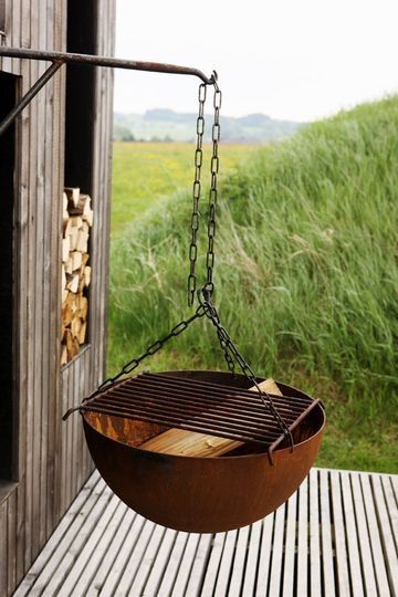 40 Backyard Fire Pit Ideas Renoguide, Suspended Fire Pit