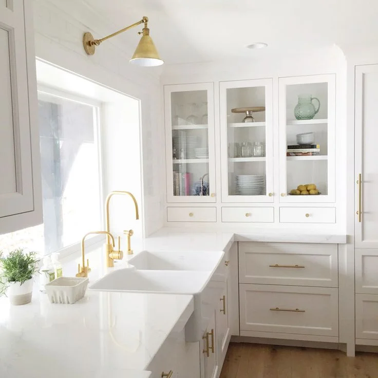 60 Refreshing Ideas for White Kitchens