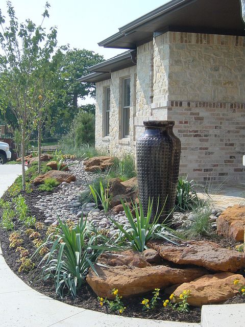 50 Modern Front Yard Designs and Ideas — RenoGuide - Australian Renovation Ideas and Inspiration 50 Modern Front Yard Designs and Ideas — RenoGuide - Australian Renovation Ideas and Inspiration on Feature Plants For Front Garden
id=98770
