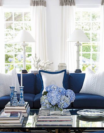 30 Elegant Living Room Colour Schemes, Royal Blue White And Silver Living Room Decor