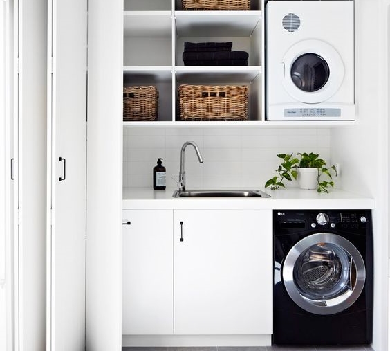40 Small Laundry Room Ideas And Designs, Diy Laundry Cabinet Ideas