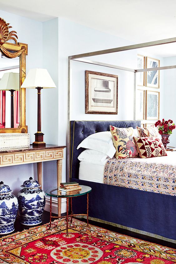 beautiful maximalist bedroom
