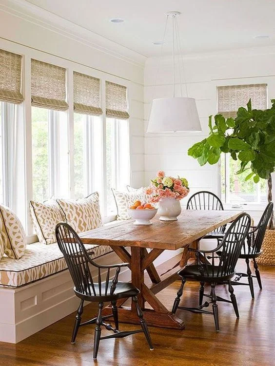 large farmhouse breakfast area