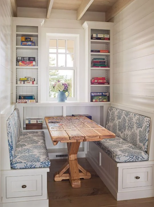 farmhouse breakfast booth