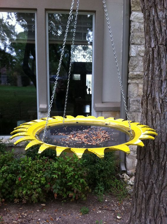 rubber bird feeder