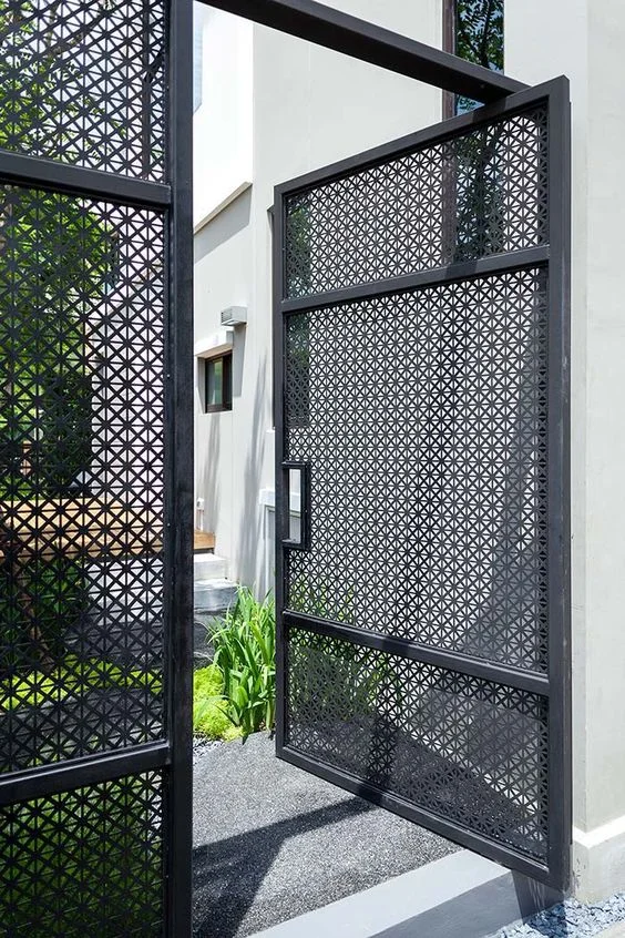 40 Spectacular Front Gate Ideas and Designs — RenoGuide ...