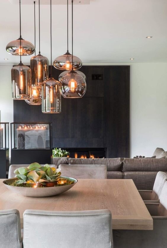 Stunning Dining Table Lighting Ideas, Black And Gold Dining Room Light Fixture Design