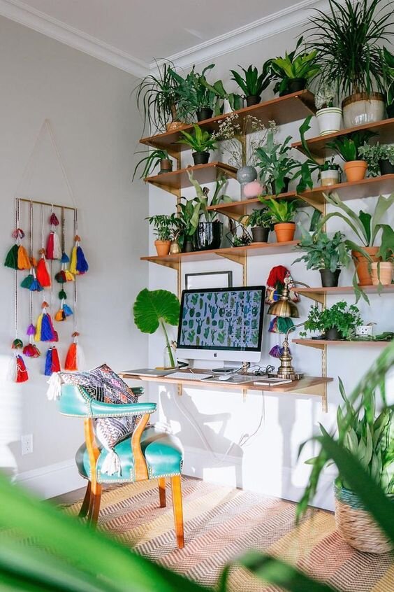 https://images.squarespace-cdn.com/content/v1/55bebb51e4b036c52ebe8c45/1624289479647-KGAWZ1PYILL2E711OZFO/plants+home+office