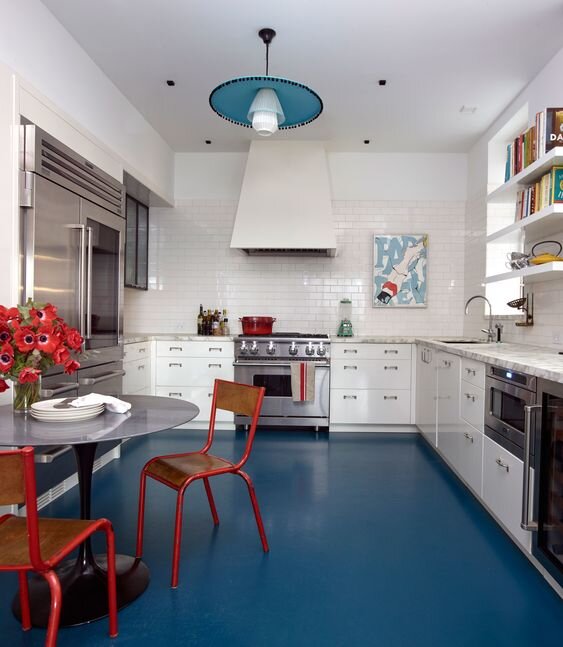https://images.squarespace-cdn.com/content/v1/55bebb51e4b036c52ebe8c45/1631837916104-J5PAOAMDO3NEQ8VD7WXR/23+blue+kitchen+floor.jpg
