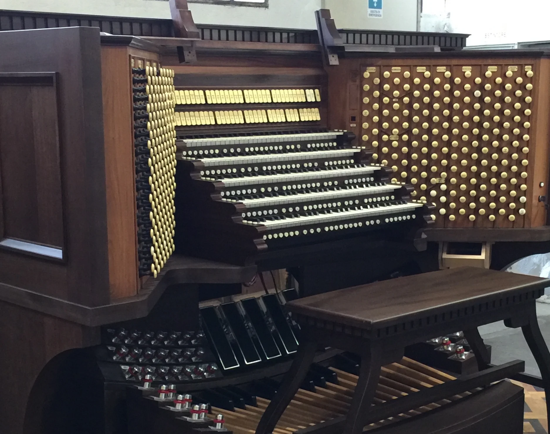 The new console for "Hazel Wright" Organ in Christ Cathedral.