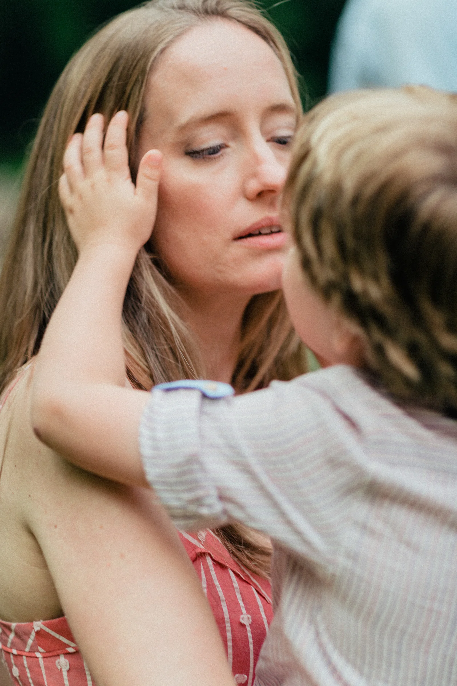 motherhood captured on film by photographer anna laero at a pittsburgh family session