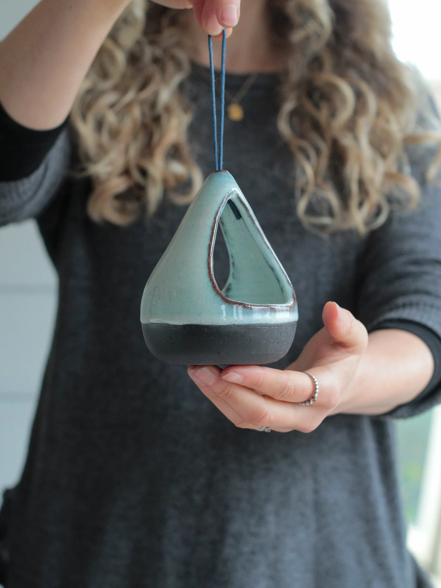 Glenbrittle Bird Feeder