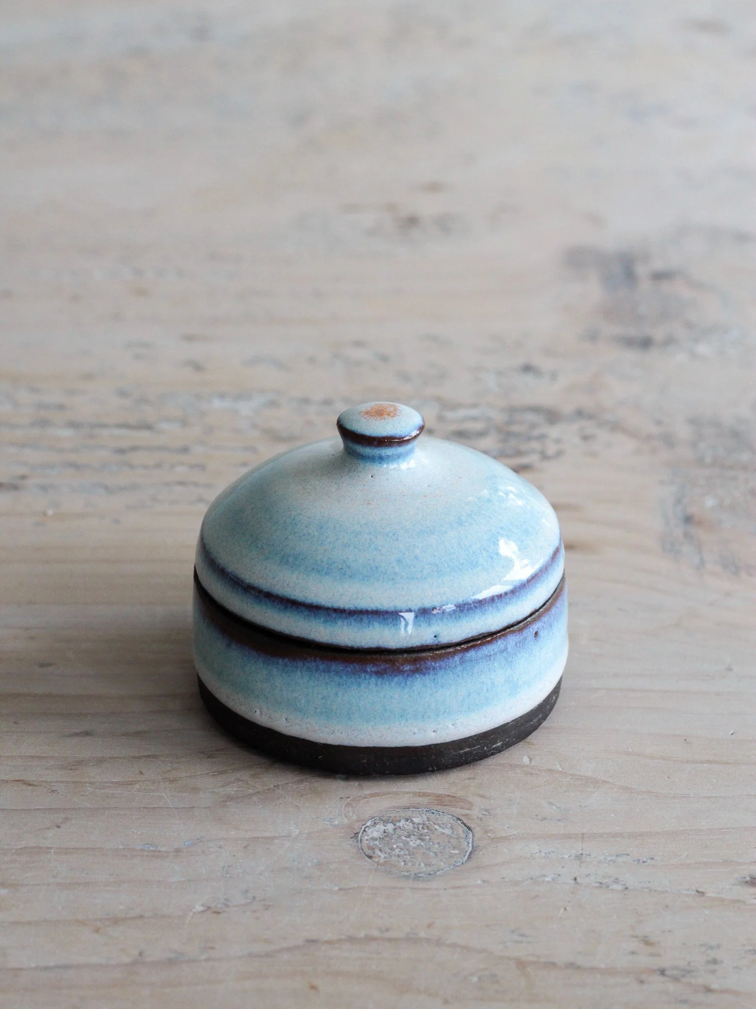 Black Skye Lidded Pot