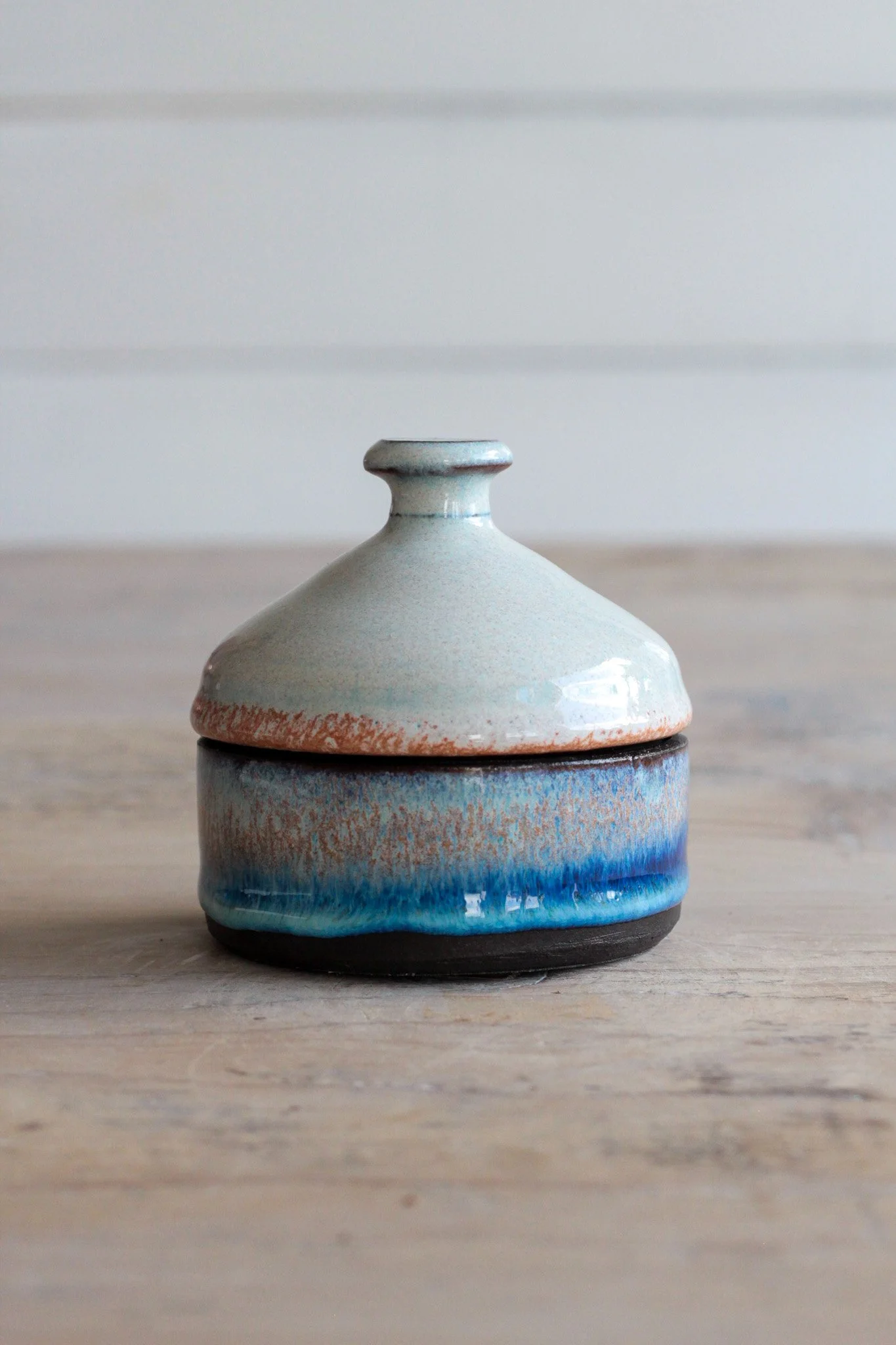 Lidded Pot II 5.jpg