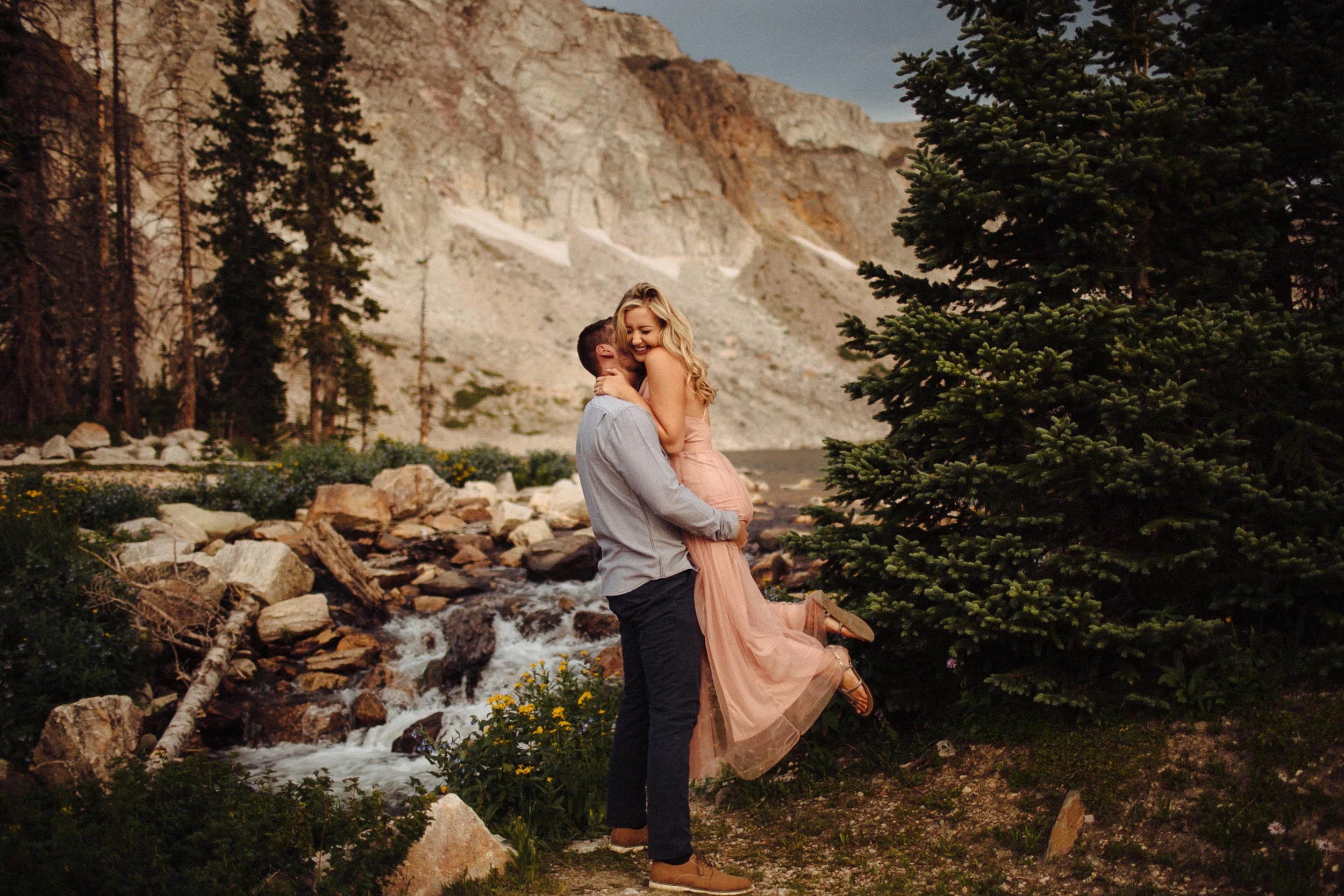 Liz Osban Photography Cheyenne Wyoming Ft Collins Colorado Estes Park Rocky Mountain National Park Photographer Grand Teton Jacksonhole Iceland Destination Elopement Adventure Wedding Elope46.jpg