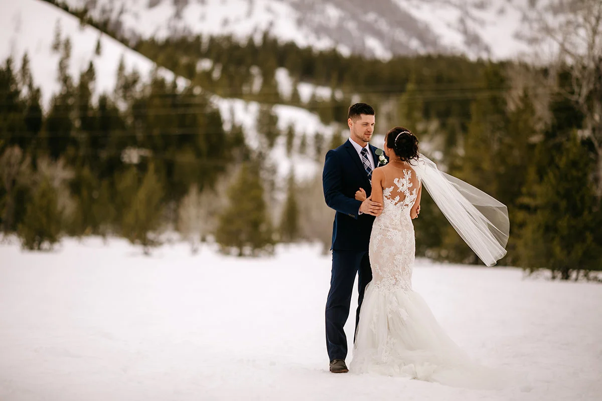 Liz Osban Photography Grand Teton Jackson Jacksonhole Yellowstone Wedding Destination Elopement Adventure Intimate Film Engagement Cheyenne Wyoming Colorado Rocky Mountain National Park12.jpg