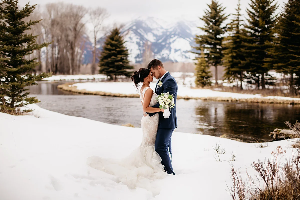 Liz Osban Photography Grand Teton Jackson Jacksonhole Yellowstone Wedding Destination Elopement Adventure Intimate Film Engagement Cheyenne Wyoming Colorado Rocky Mountain National Park37.jpg