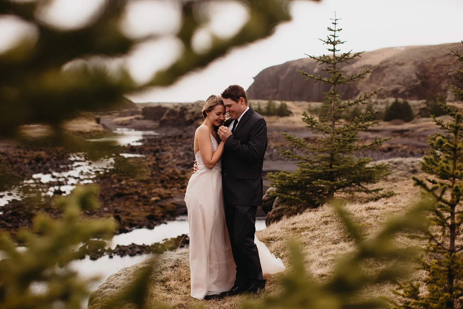 Icelandic Iceland Elopement Wedding Elope Photographer Eloping Reykjavík Vik Black Sand Beach Jökulsárlón Skogafoss Waterfall Vestrahorn Mountain Liz Osban Photography Destination 64.jpg