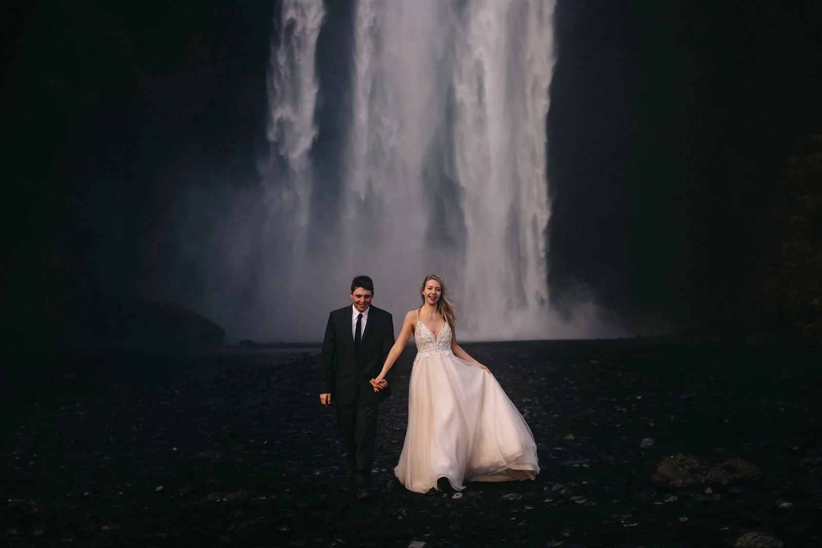 Icelandic Iceland Elopement Wedding Elope Photographer Eloping Reykjavík Vik Black Sand Beach Jökulsárlón Skogafoss Waterfall Vestrahorn Mountain Liz Osban Photography Destination 107.jpg