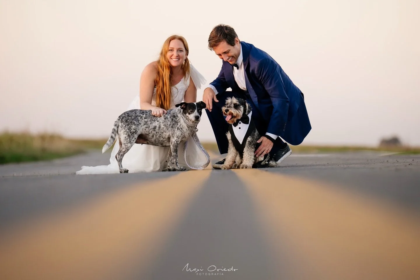 A veces la historia no termina en la boda&hellip;
a veces reci&eacute;n empieza.

Con Alejo y Emilia nos volvimos a encontrar semanas despu&eacute;s, pero esta vez sin protocolo, sin horarios&hellip; solo con ganas de sentir.
Un trash de dress donde 