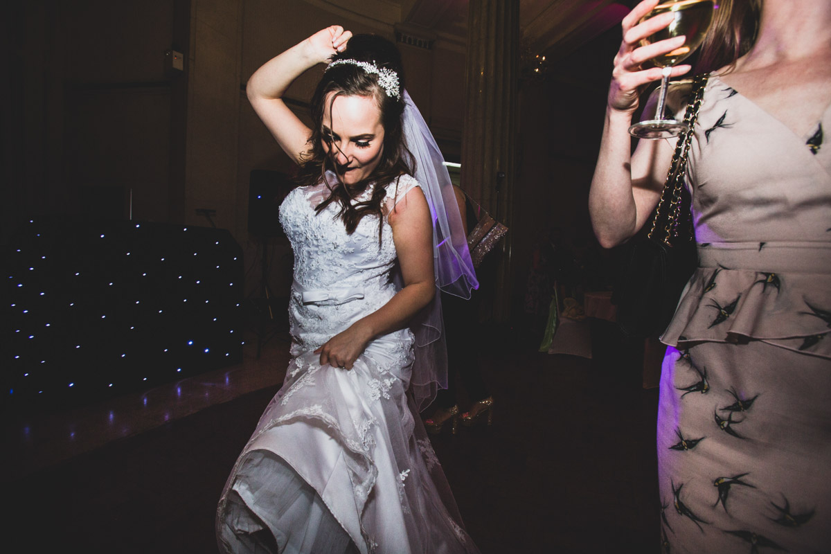 Cardiff_wedding_Photographer_christopher_paul_wedding_weddings_045