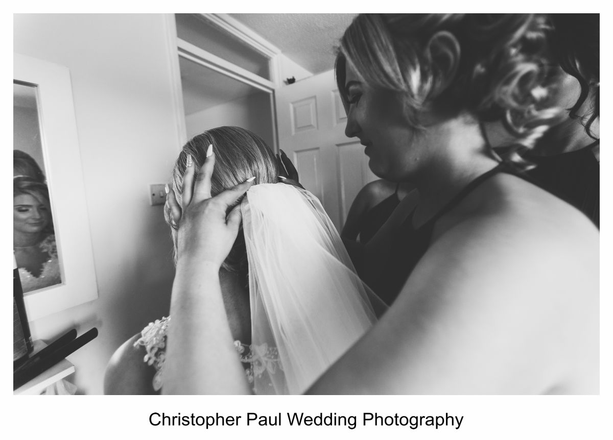 007 1082 Bridgend, Cowbridge, South Wales Wedding Photographers www.christopherpaulweddings.com.jpg