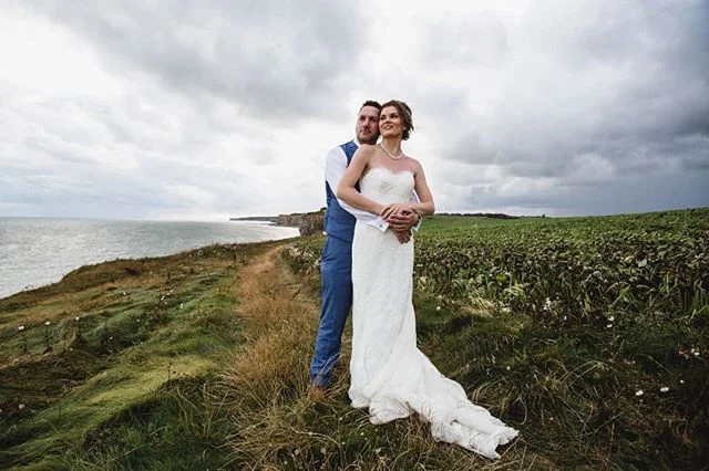 Having a pretty crazy week so far. We had a blast at Rosedew Farm shooting a photography and videography pacakge for Sarah and Sean. Rosedew is a family run stunning venue, Gaynor and her team were the best and really went the extra mile to look afte