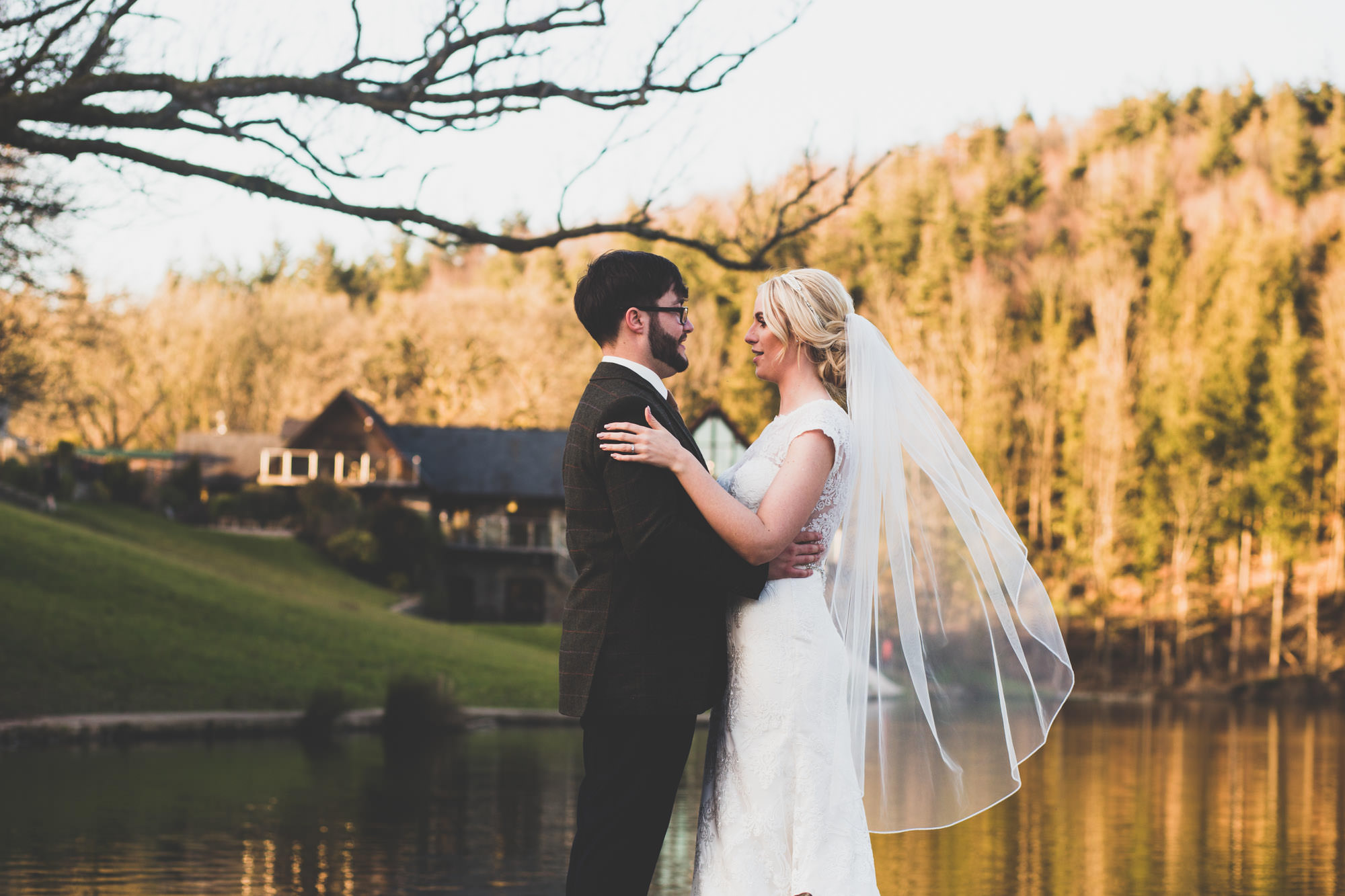 Canada Lodge and lake wedding photography 2019_1286.jpg