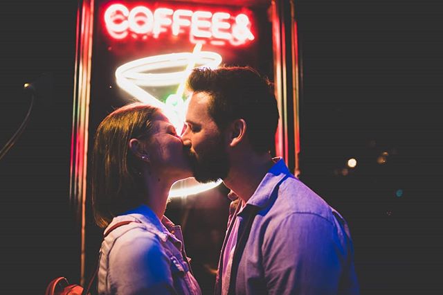 Little throwback to these guys. Jen and Dan had a awesome wedding day at St Fagans and this was an image from their E Shoot in downtown Cardiff. Bonus points if you can name the spot. 🤟🔥 (E shoots are worth &pound;200 but free with all wedding phot