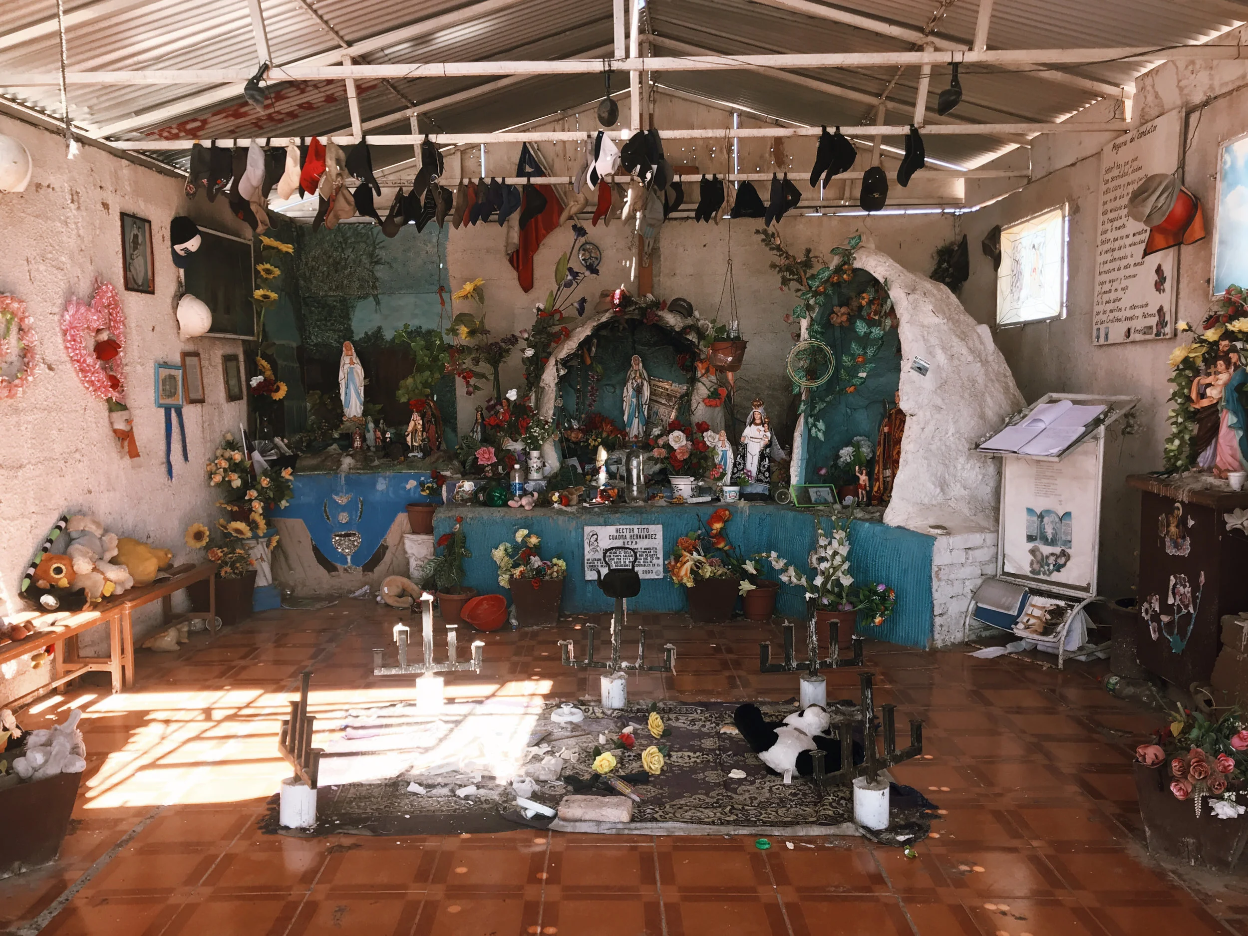 Santuario por los pampinos. By Nathan Sharp.