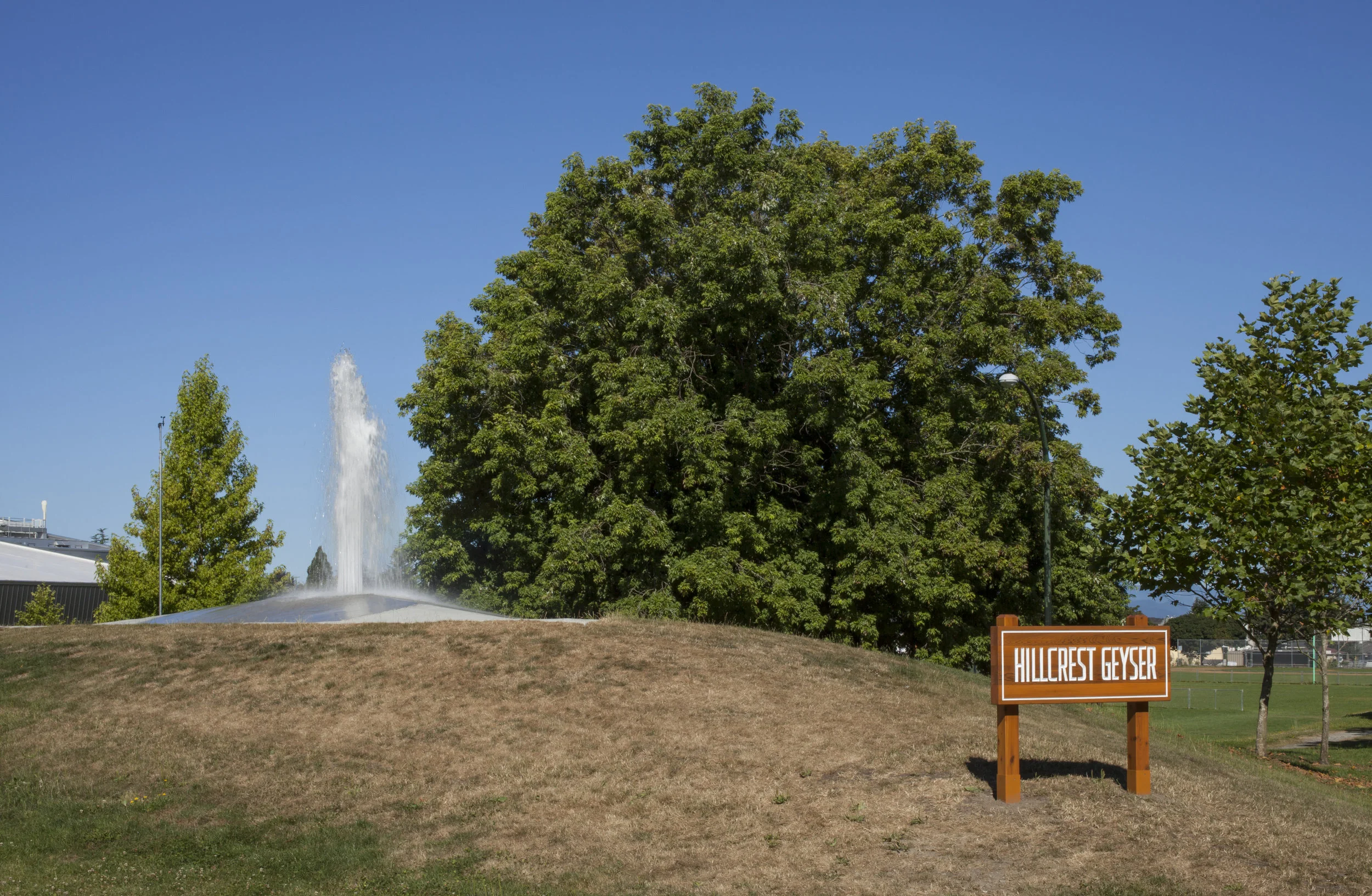 5_HillcrestGeyser_04.jpg