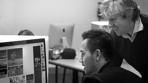 TEACHING INTERNATIONAL MASTER STUDENT