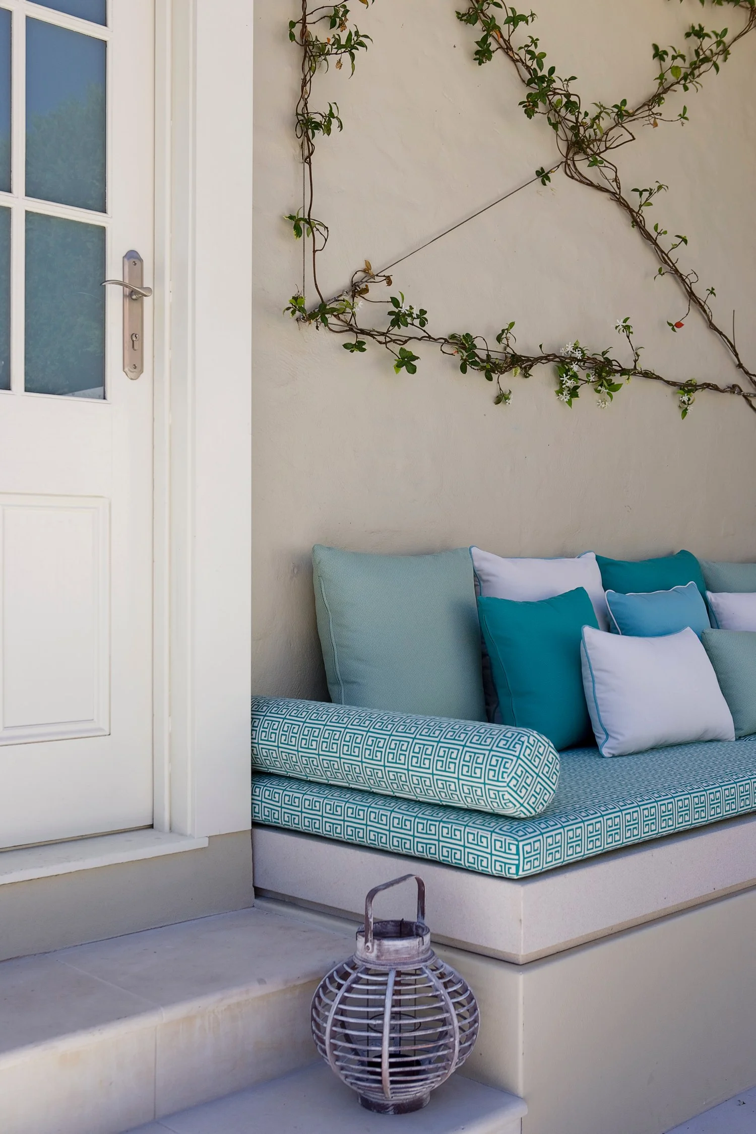 upperave cushions_01_lrg.jpg