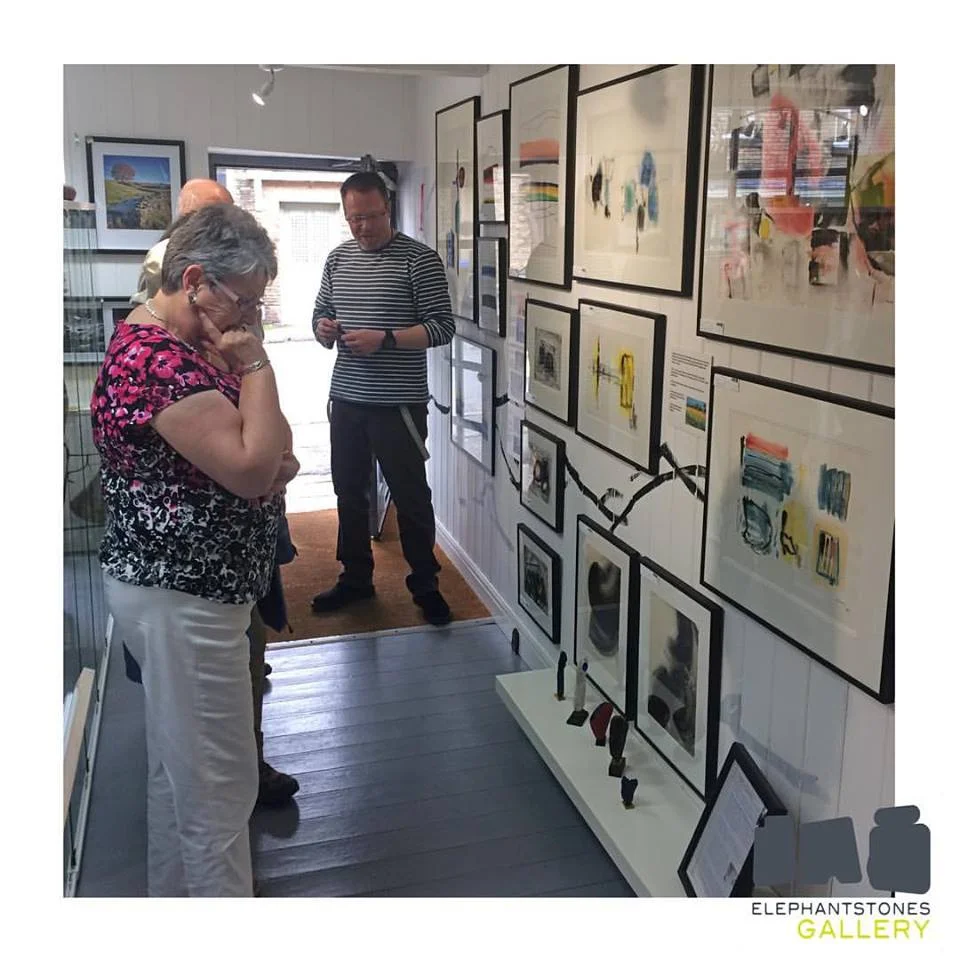 Ron and Sue (Harry Ousey's niece) visiting the exhibition. 
