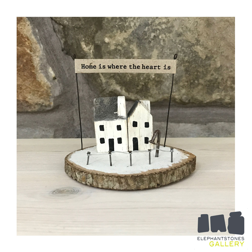 Social_Wooden_House.jpg