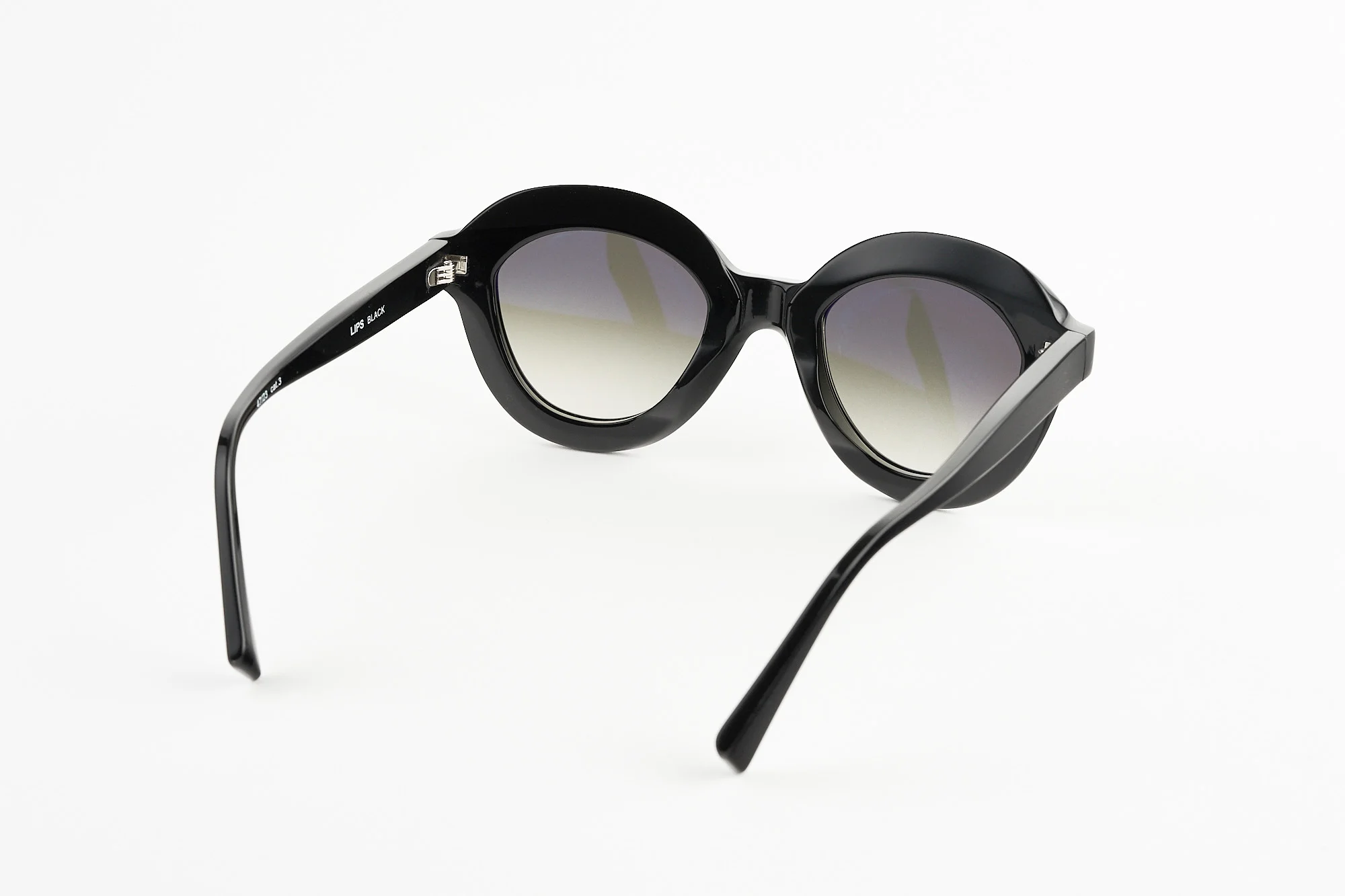 LIPS_BLACK_BACK- folc eyewear.jpg