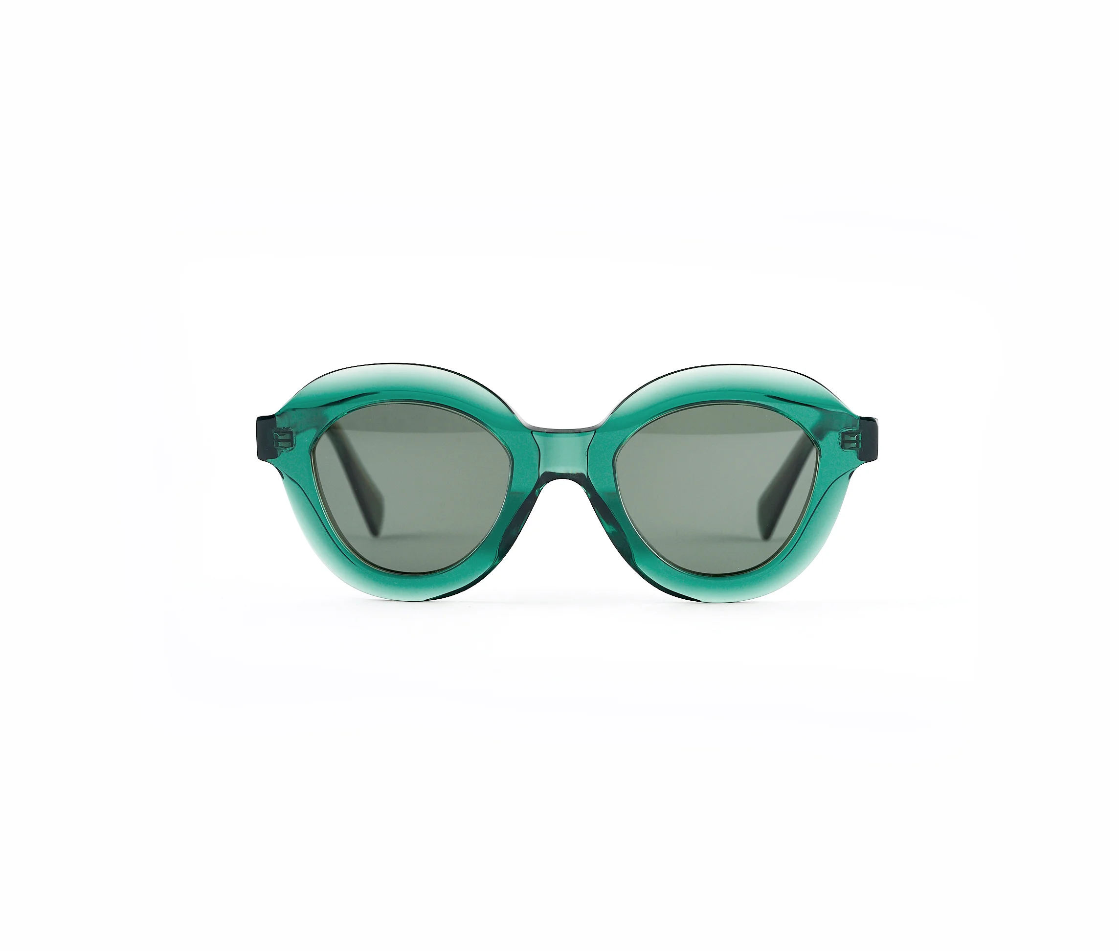 LIPS GREEN - front.jpg