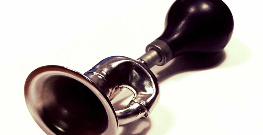 Horn_(instrument).jpg