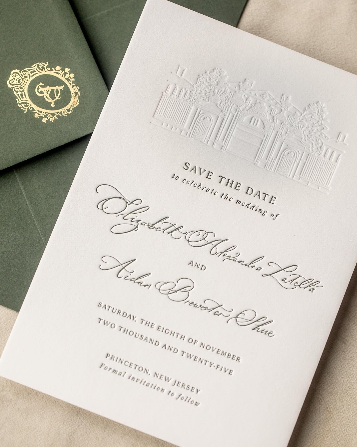 It&rsquo;s been a longtime coming but happy March!
I&rsquo;m a big advocate for a slick letterpress save the date with a little blind pressed detail and the foil envelope monogram is a little nod to some beautiful invitations to follow 

#fineartwedd