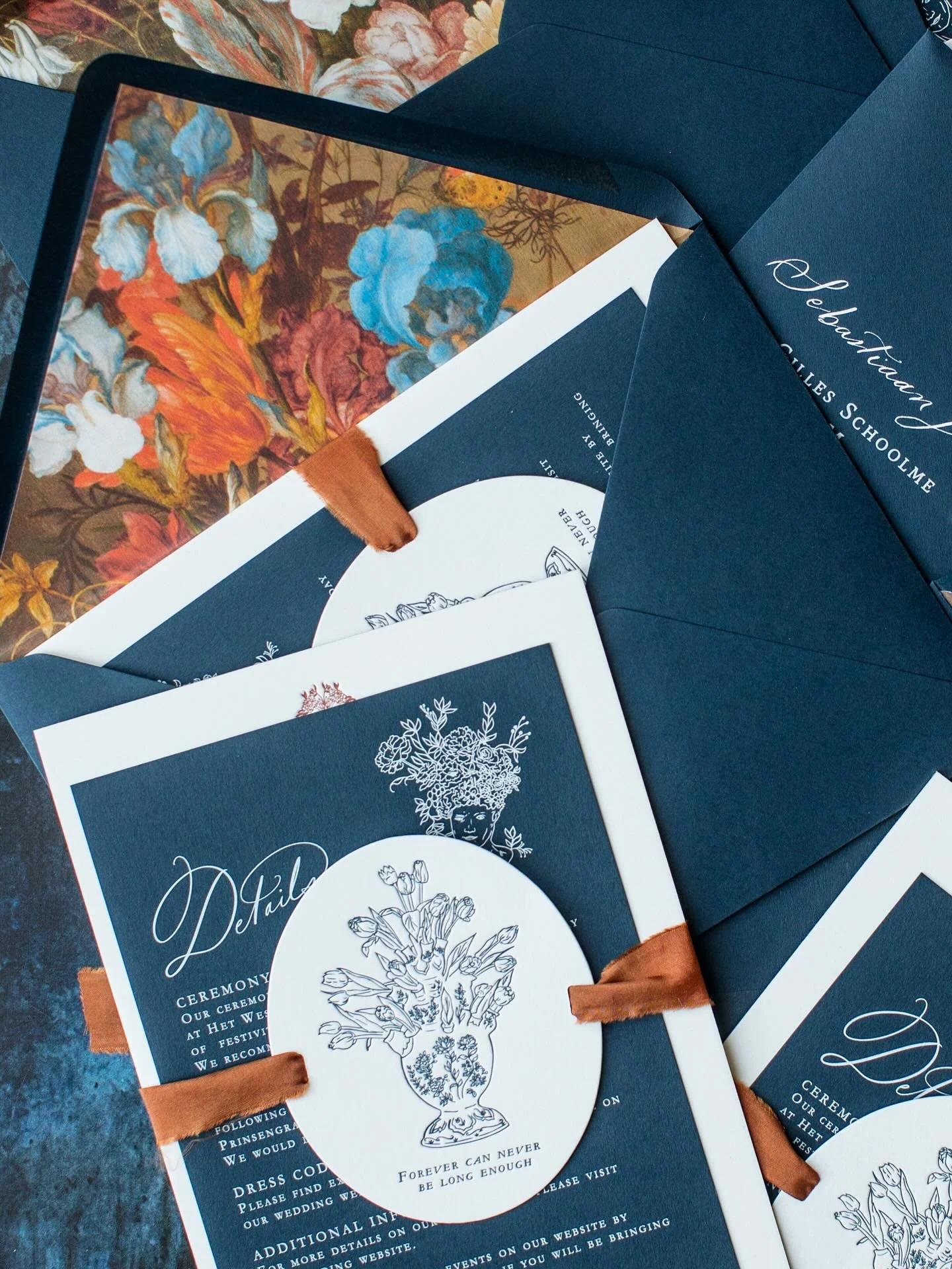 Forever can never be long enough.
I had the pleasure of visiting Amsterdam again this year, and by happy coincidence the joy of creating this striking wedding suite for a lovely couple tying the knot there this October.

Inspired by the richness of D