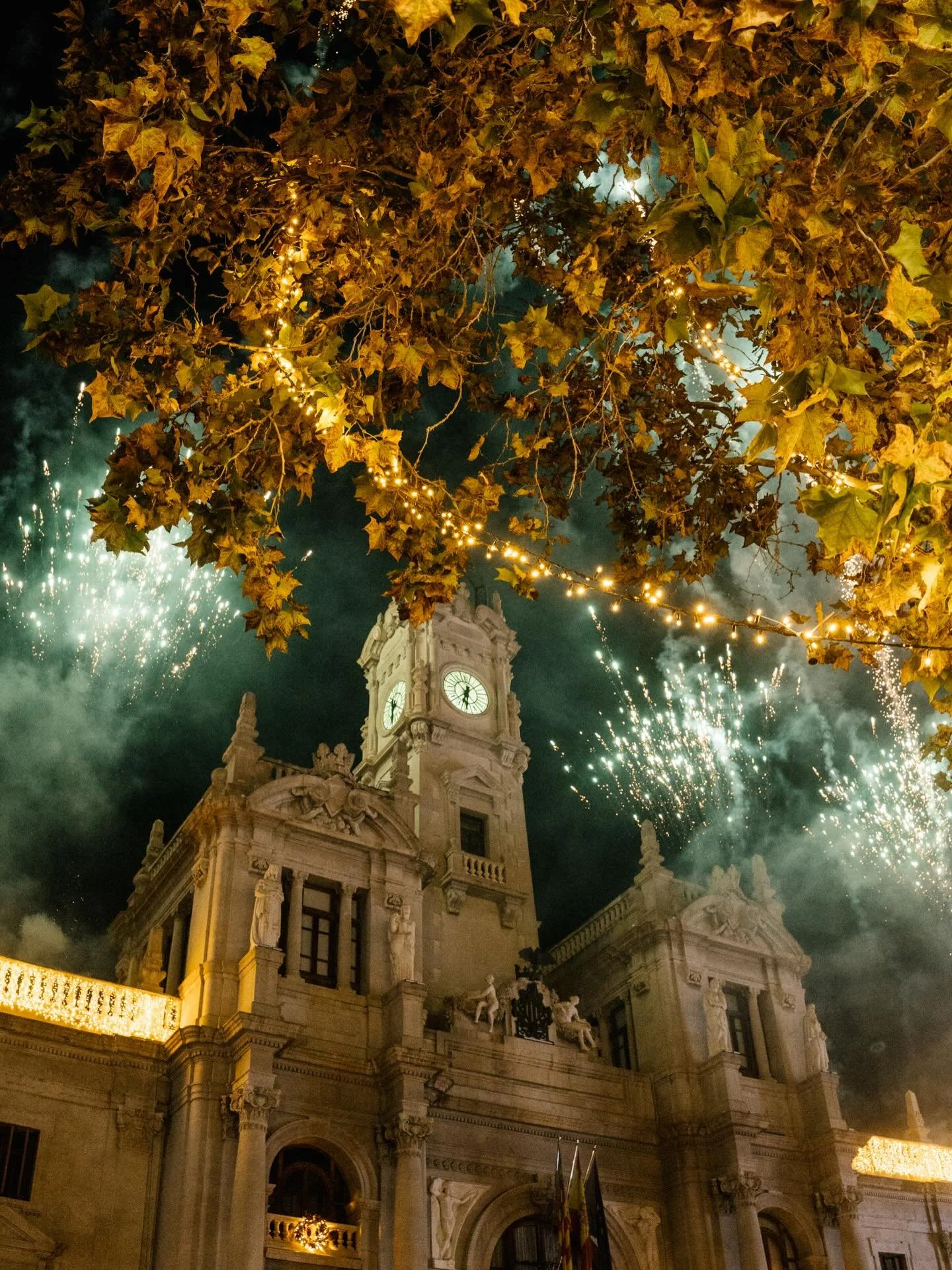 I was going to share some business highlights from this year, but the truth is my best moments of 2025 were spent gathering inspiration, spending time with loved ones, making new friendships, and taking a small leap of faith. A quiet belief that I&rs