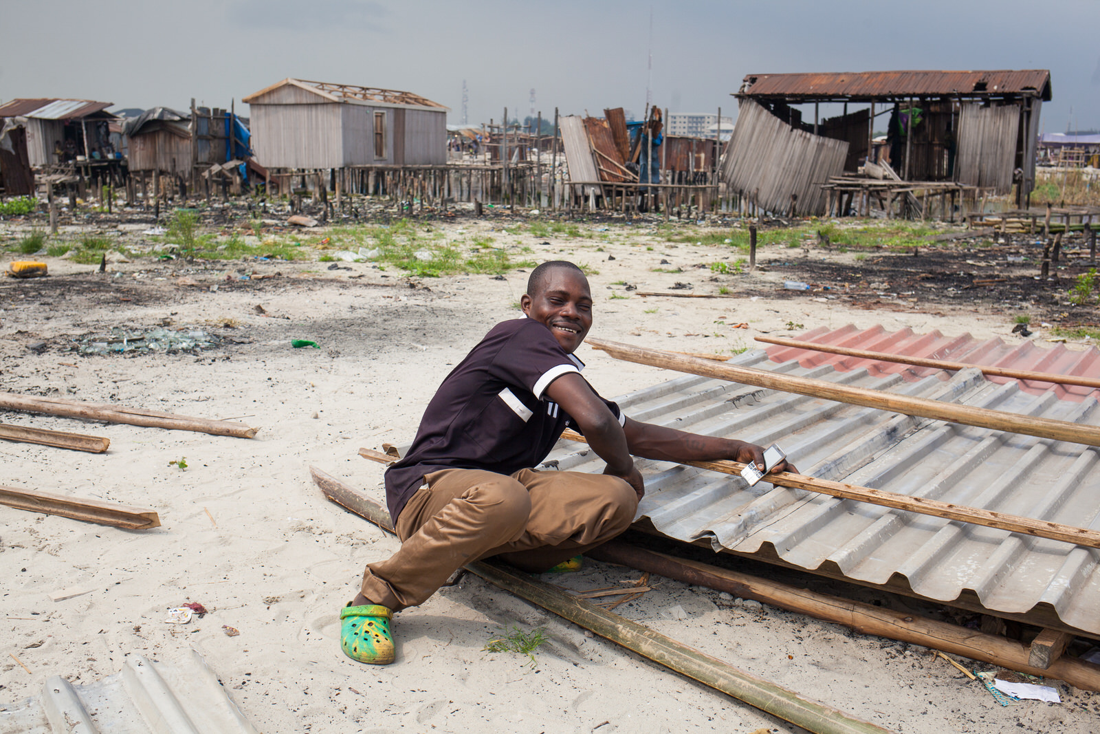  Despite the evictions, residents have quickly set about rebuilding their homes and continuing their struggle against land-grabbing. 