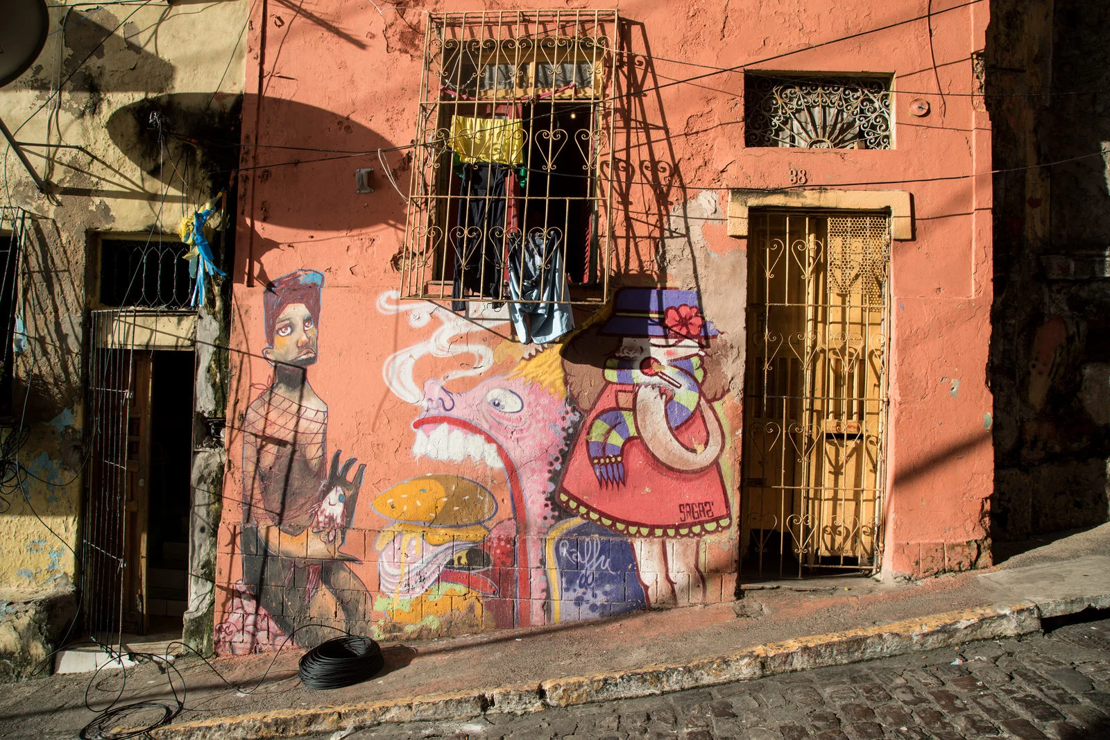 In recent years, the stigma of violence and insecurity has been used by the municipality to justify a privatisation project that was meant to regenerate –and gentrify– the area.