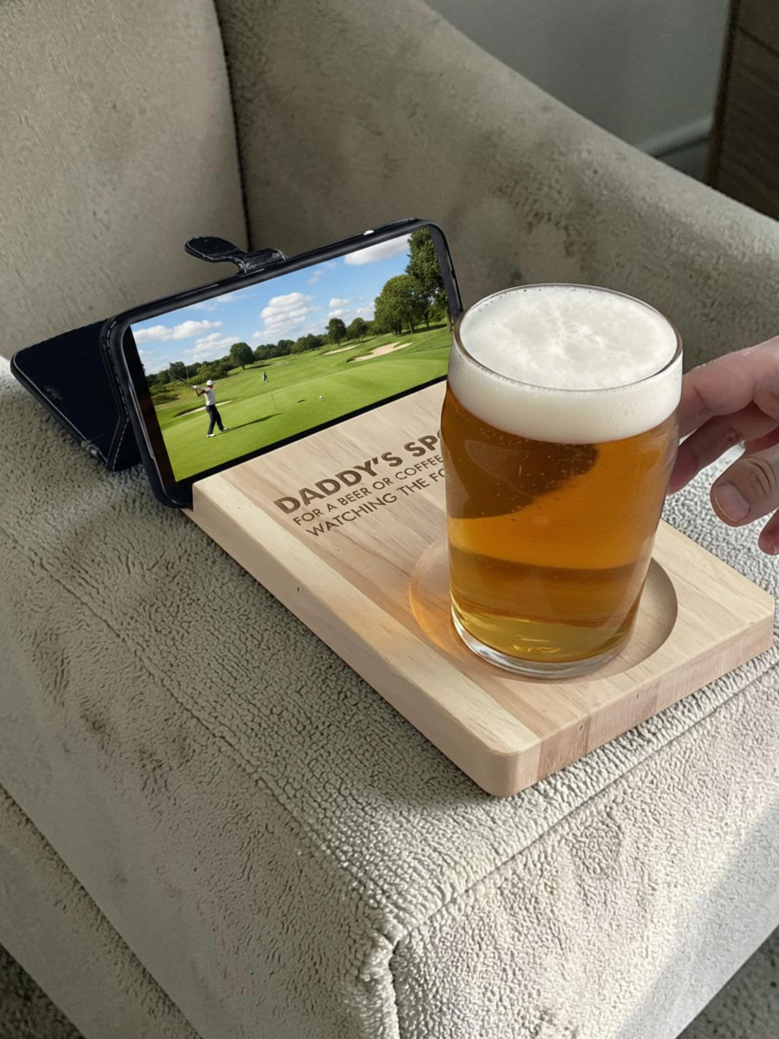 phone holder 3.jpg