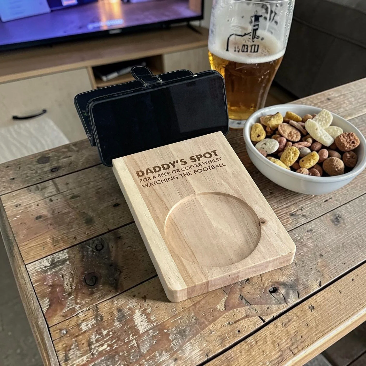 PHONE HOLDER.jpg