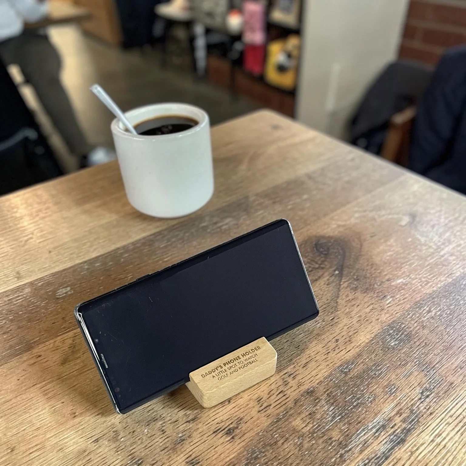 wooden phone holder 1.jpg