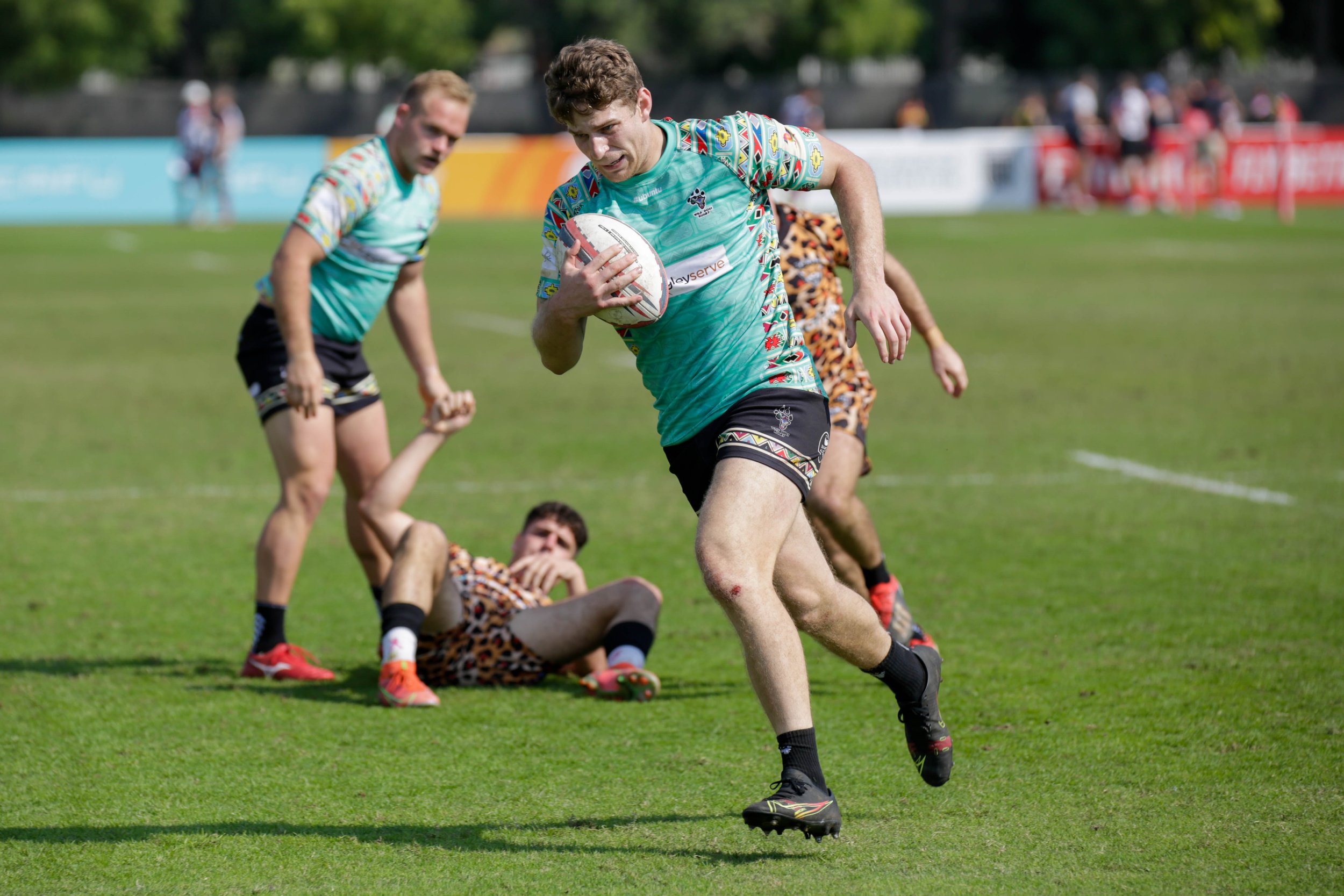 _P5D3209Jean passage of ply try.jpg